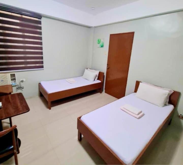 Brielles Travellers Inn 塔比拉兰 外观 照片