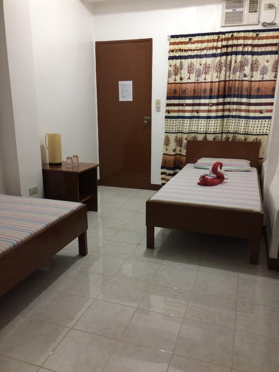 Brielles Travellers Inn 塔比拉兰 外观 照片